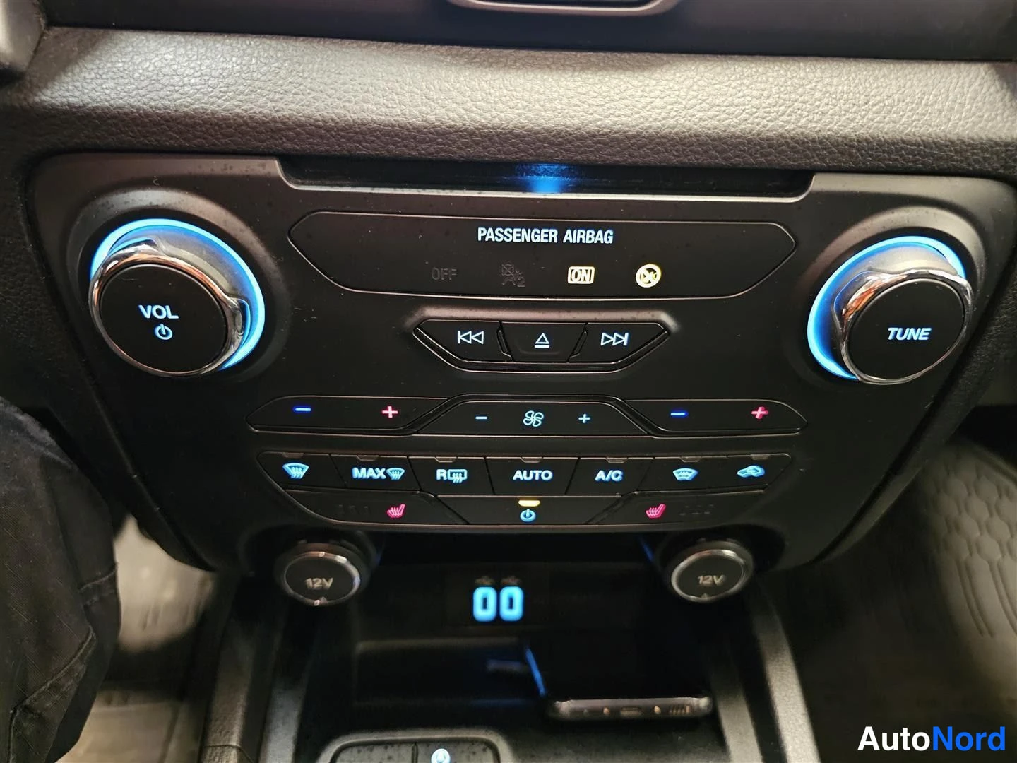 Musta Ford Ranger 2020, yksityiskohta, kuva 16