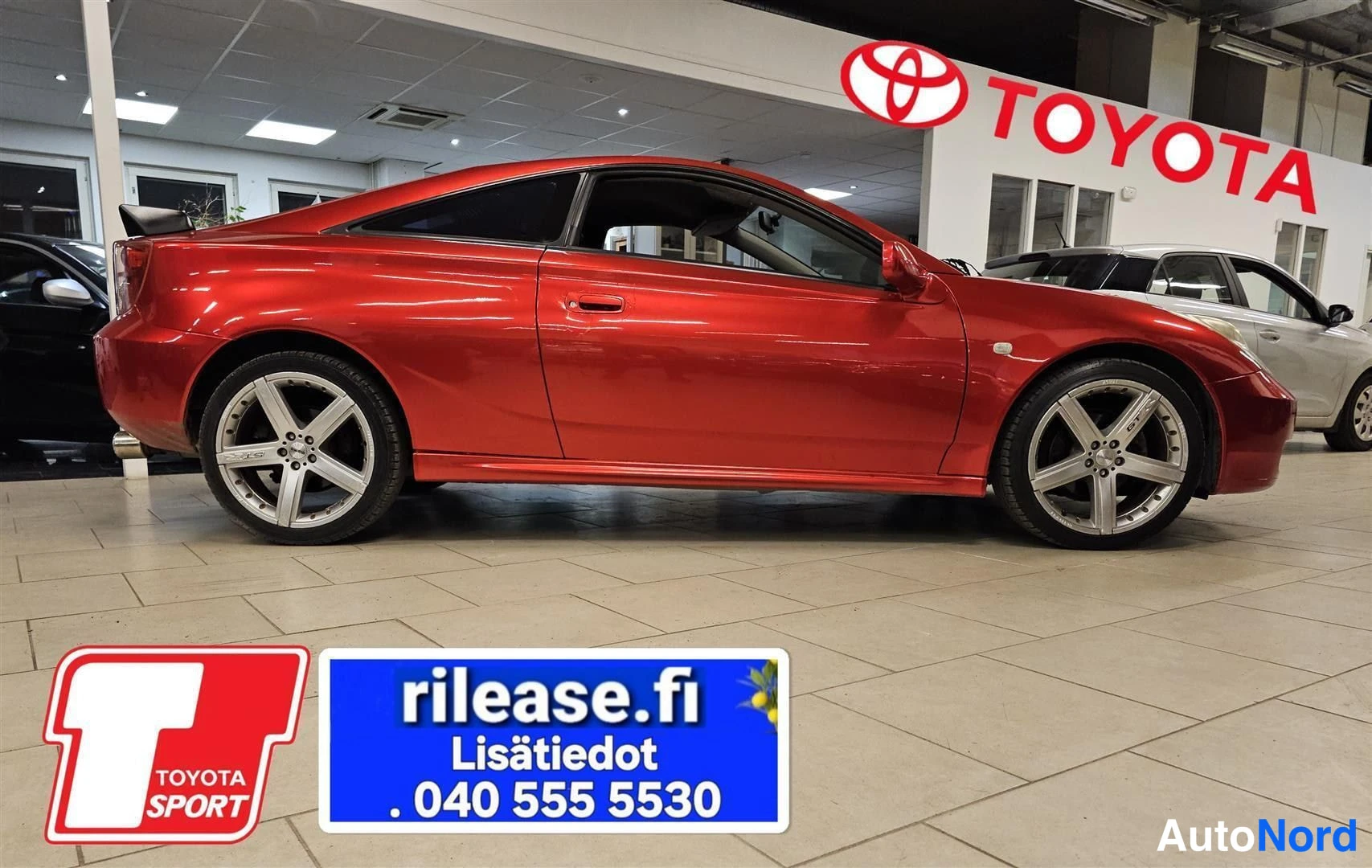 Punainen Toyota Celica 2003, sivulta, kuva 6
