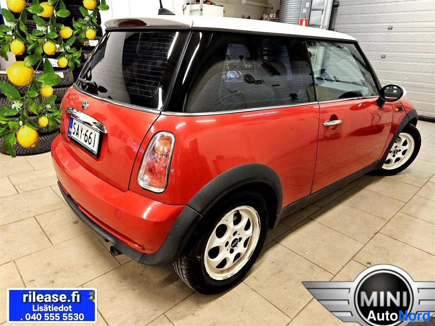 Punainen Mini Cooper 2006, takaviisto, kuva 6