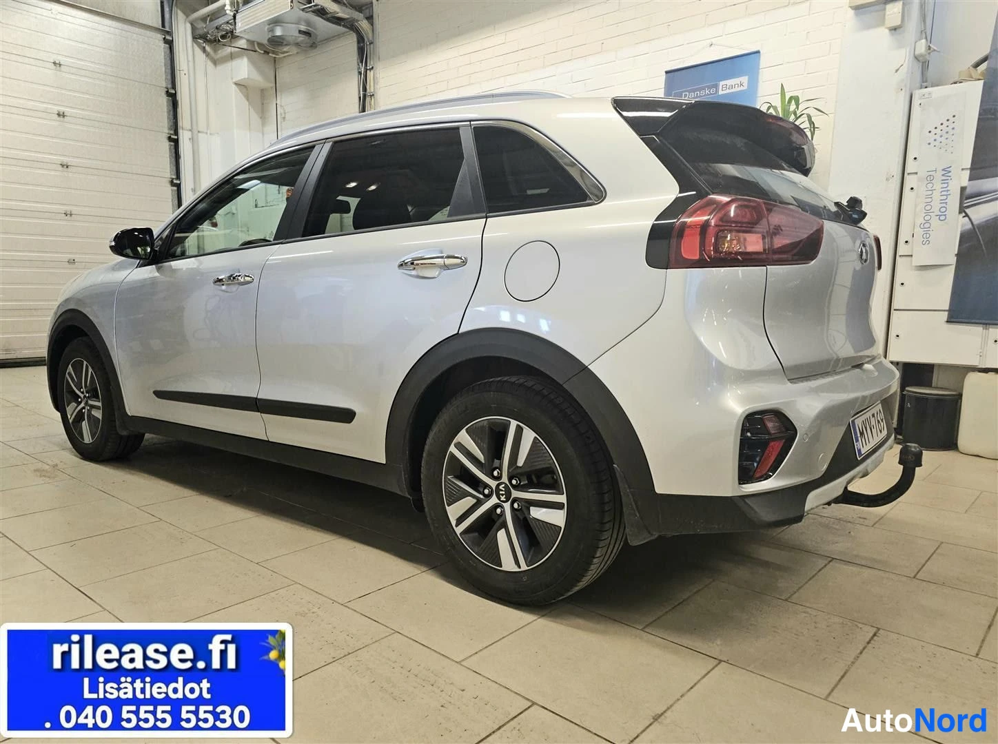Valkoinen Kia Niro 2021, takaviisto, kuva 6