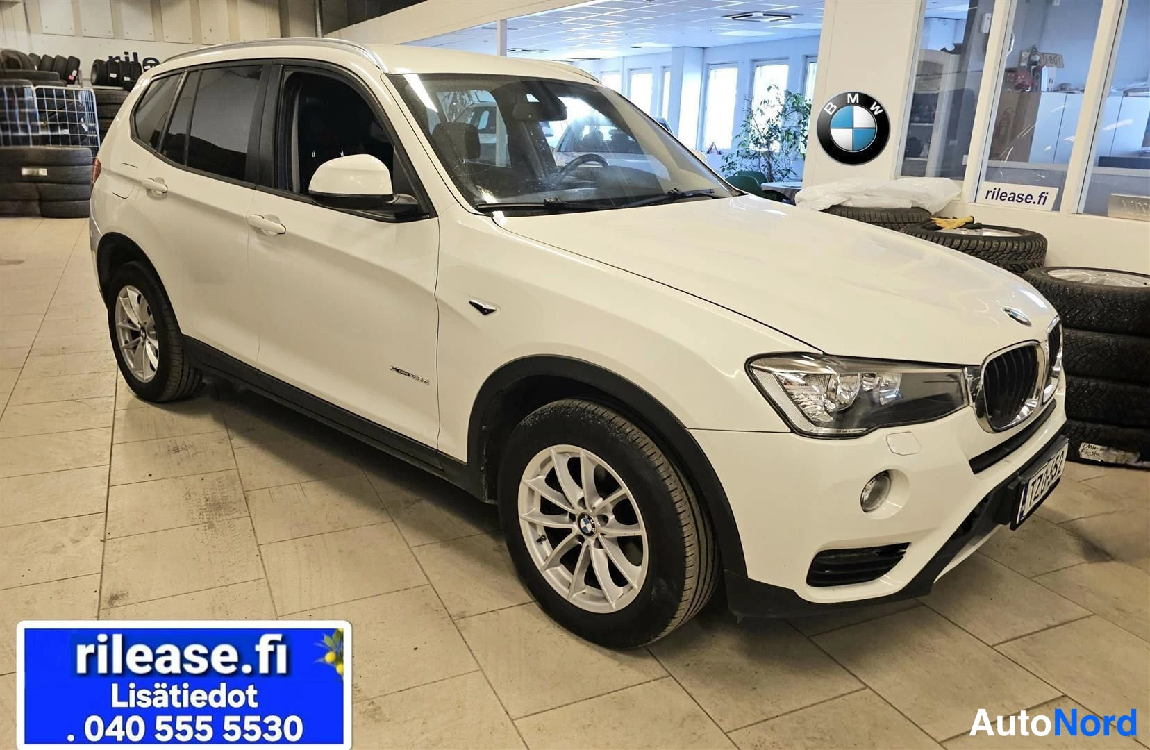 Valkoinen BMW X3 2015, etuviisto, keula oikealle, kuva 4