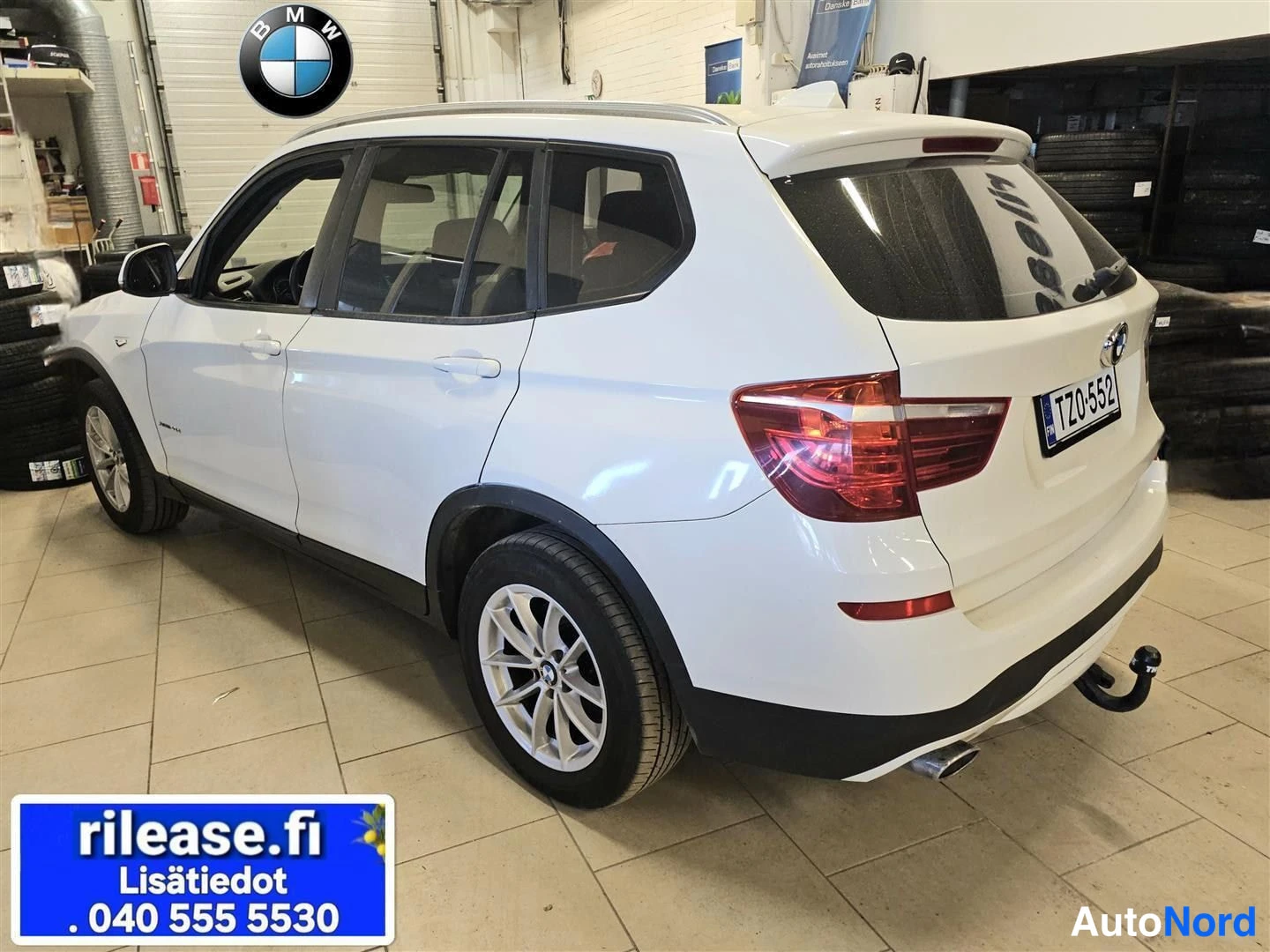 Valkoinen BMW X3 2015, takaviisto, kuva 7
