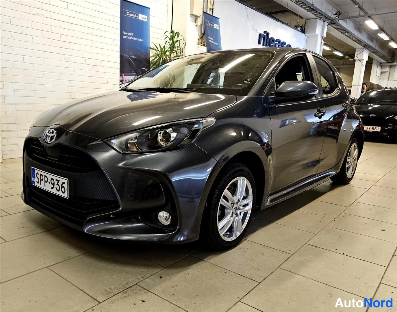 Toyota Yaris 2023