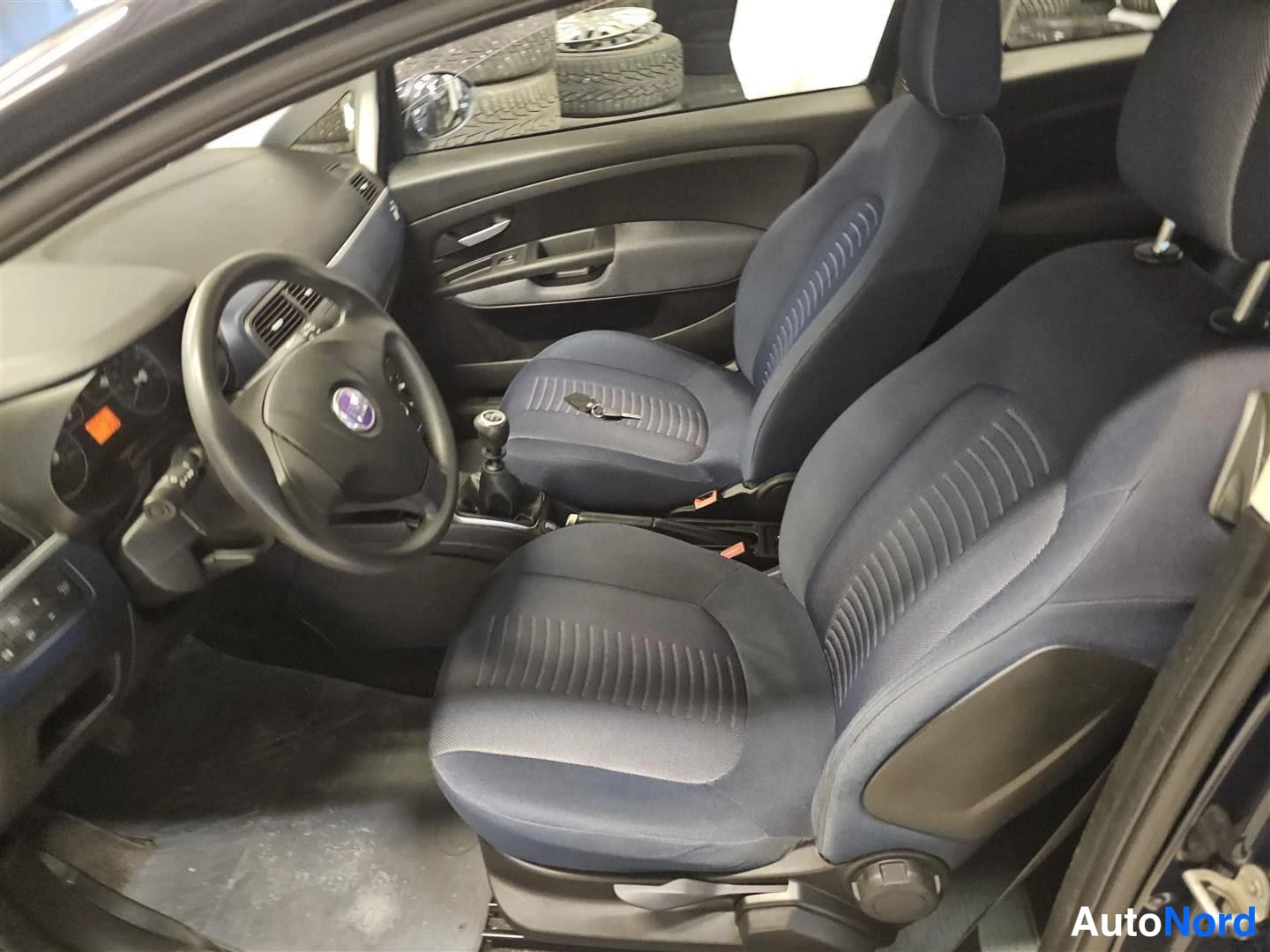 Fiat Grande Punto 2008, ohjaamo, kuva 9