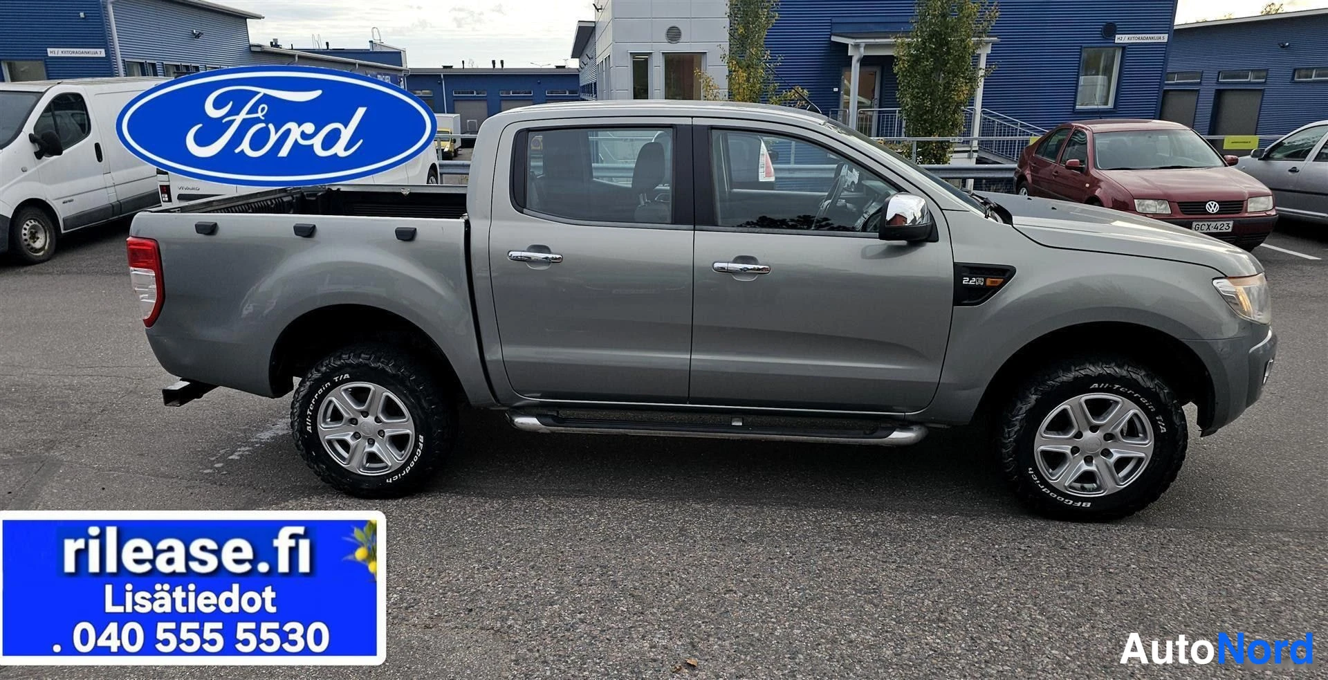 Harmaa Ford Ranger 2013, etuviisto, keula oikealle, kuva 3