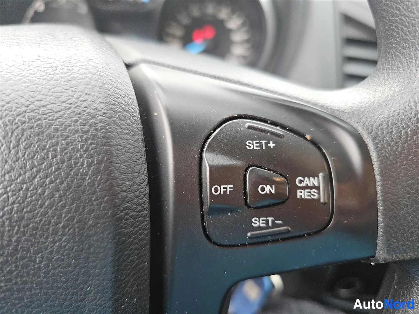 Harmaa Ford Ranger 2013, yksityiskohta, kuva 13