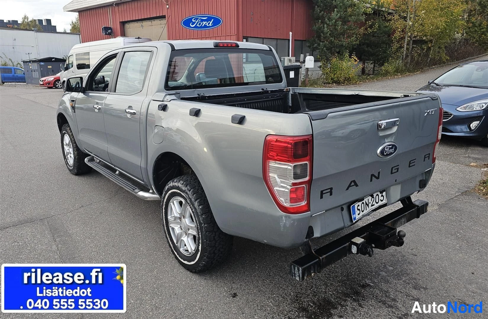 Harmaa Ford Ranger 2013, takaviisto, kuva 5
