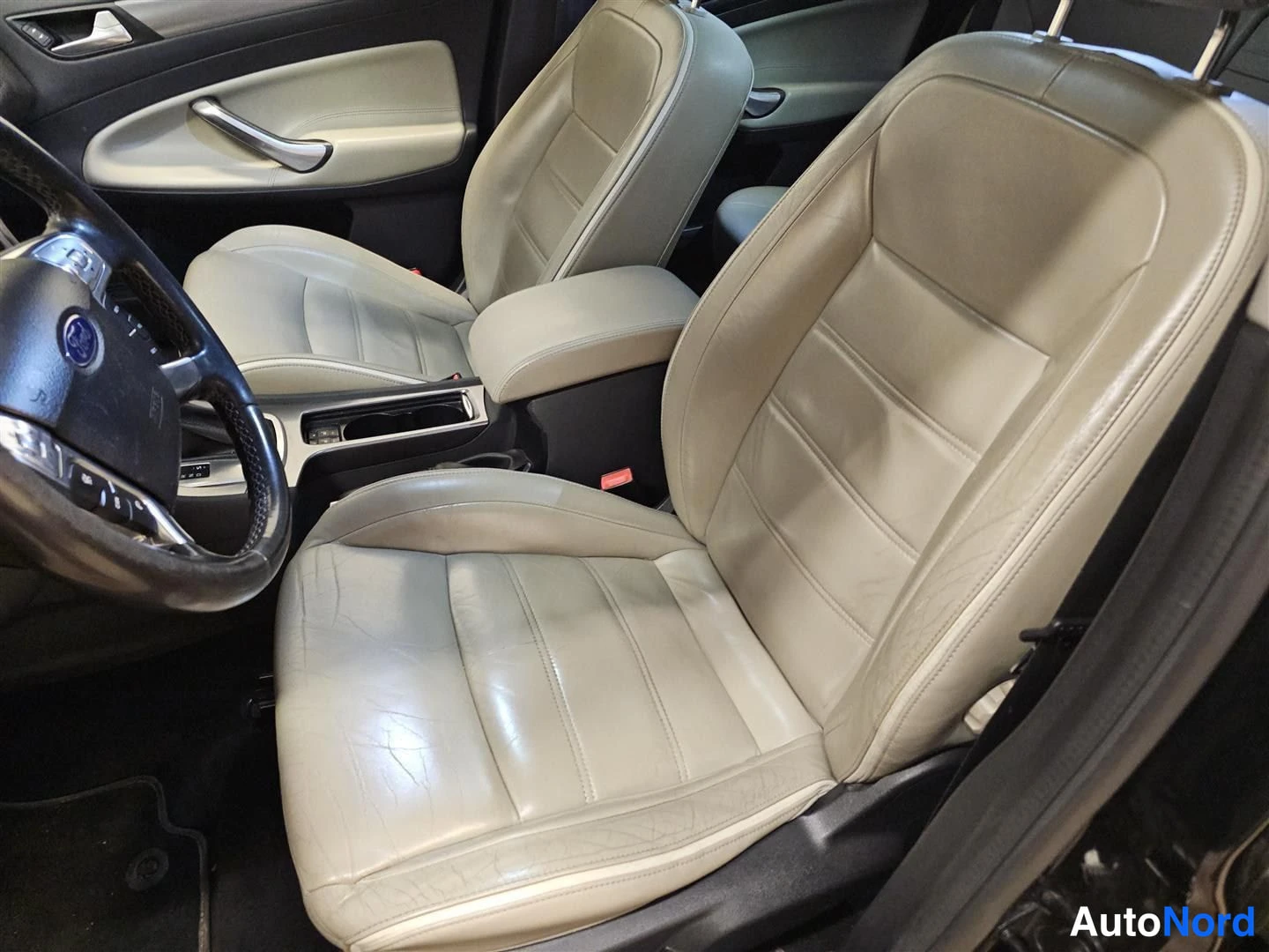 Ford Mondeo 2011, etuistuimet, kuva 4
