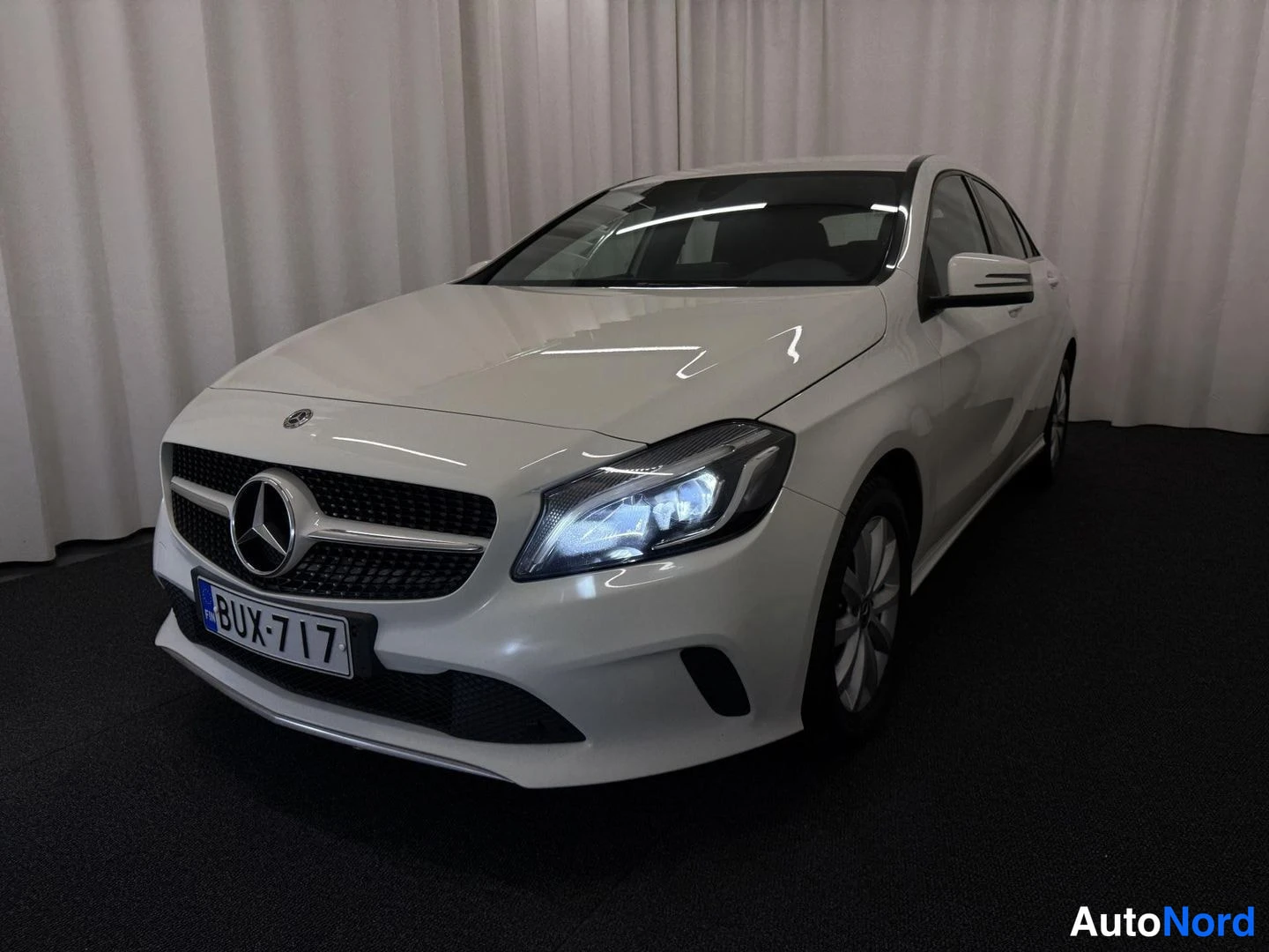 Mercedes-Benz A 180 A Suomi 100 Edition 2017