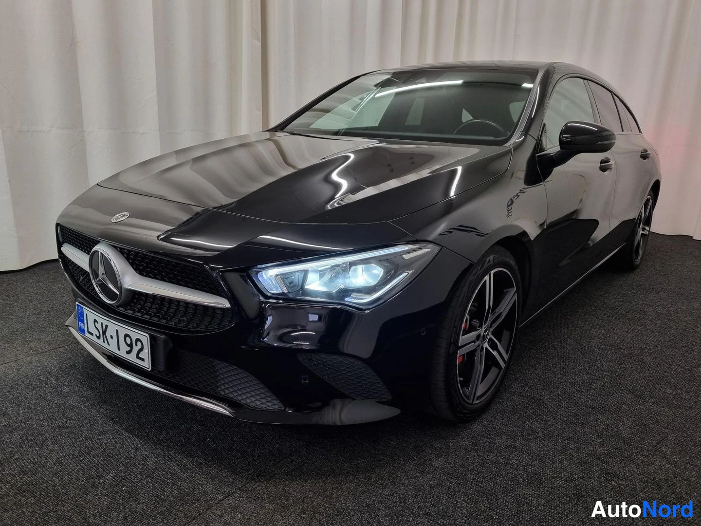 Mercedes-Benz CLA 250 e A Shooting Brake Business 2023