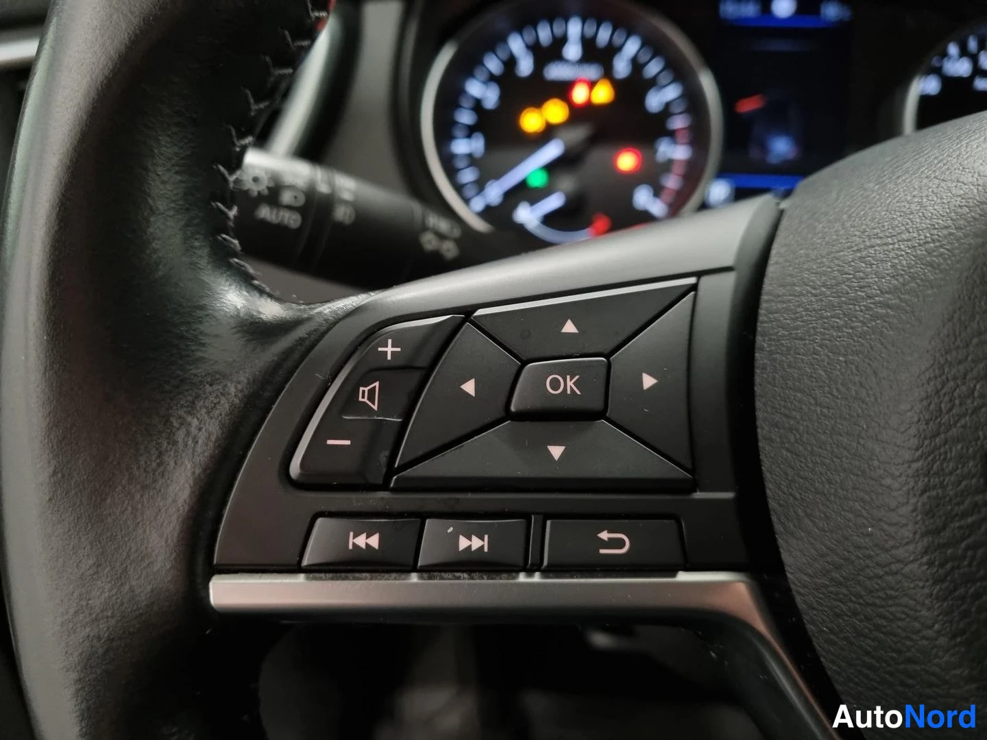 Musta Nissan Qashqai 2019, yksityiskohta, kuva 17