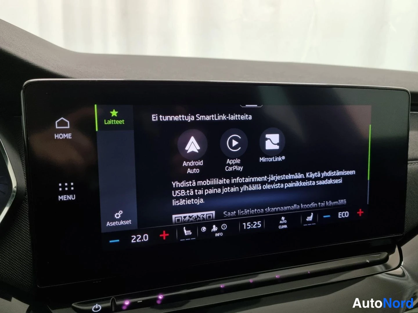 Sininen Skoda Octavia 2023, yksityiskohta, kuva 20