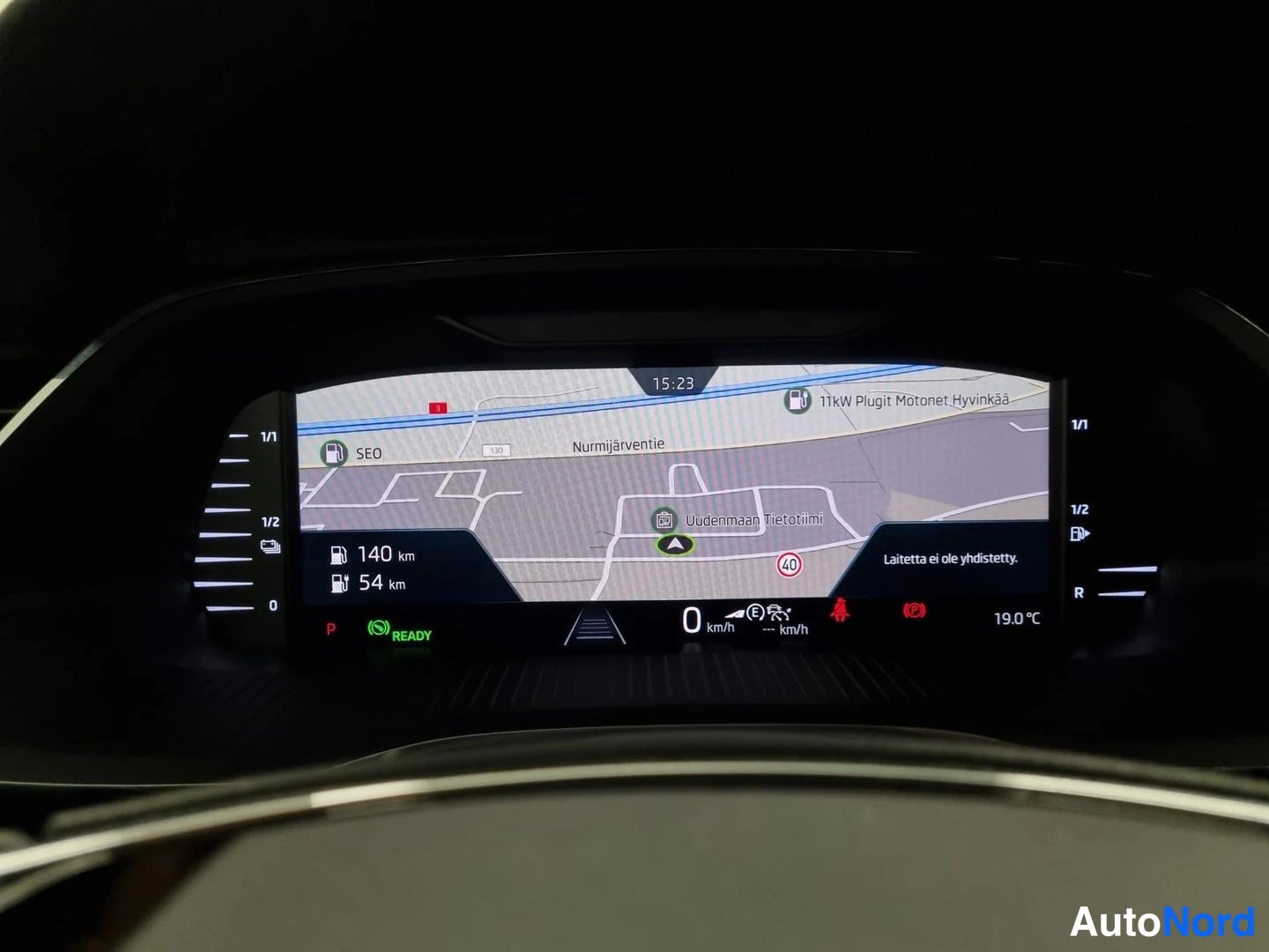 Sininen Skoda Octavia 2023, yksityiskohta, kuva 35
