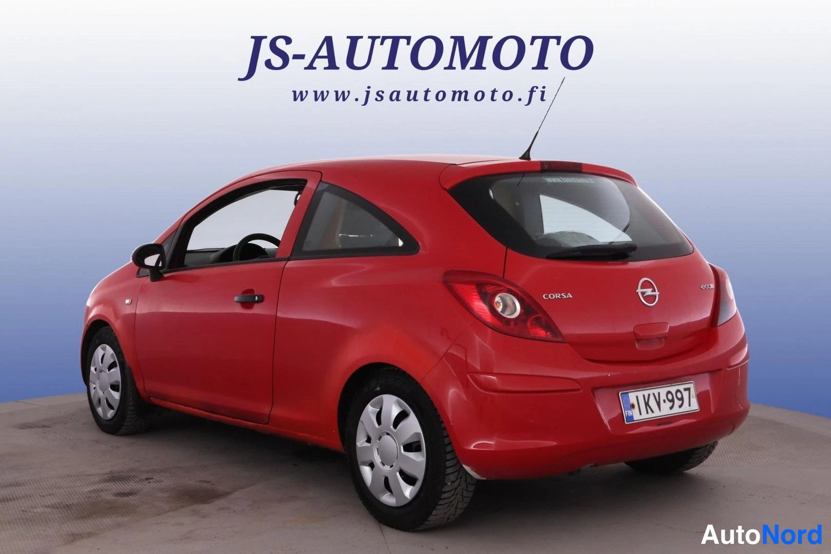 Punainen Opel Corsa 2012, takaviisto, kuva 6