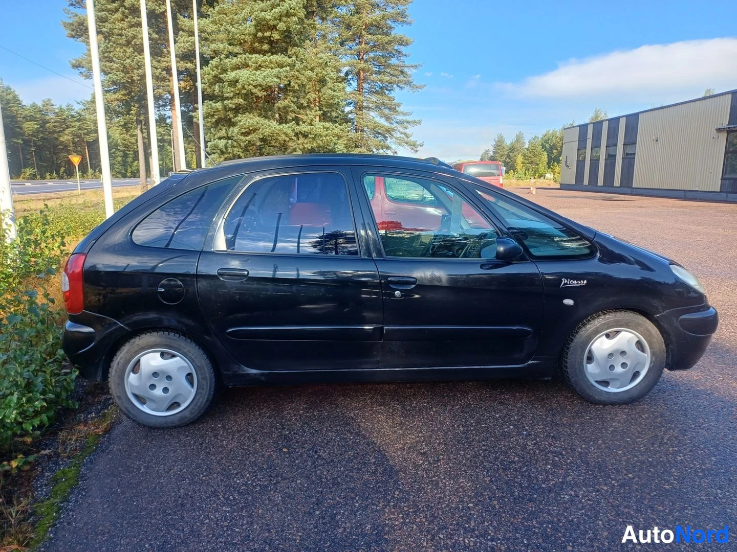 Musta Citroen Xsara Picasso 2002, takaviisto, kuva 3