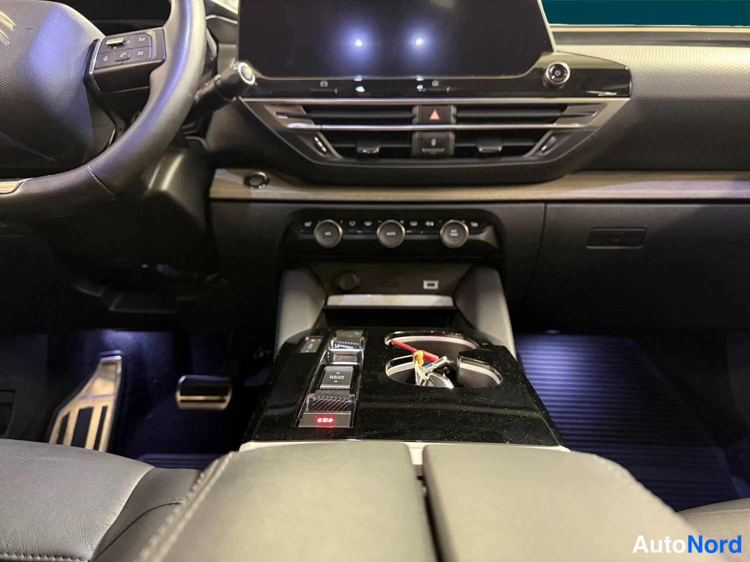 Valkoinen Citroen C5 x 2022, yksityiskohta, kuva 14