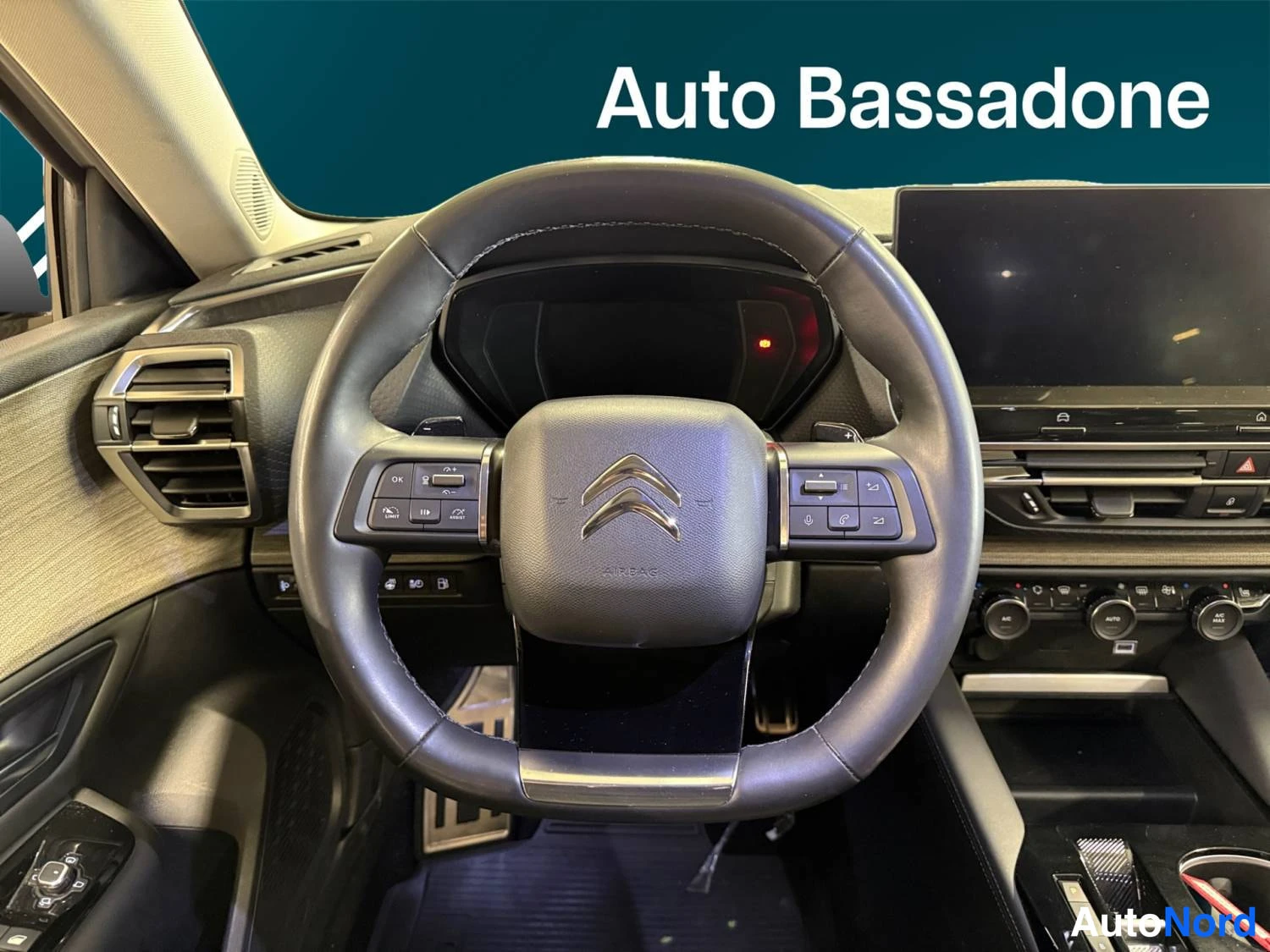 Valkoinen Citroen C5 x 2022, yksityiskohta, kuva 24