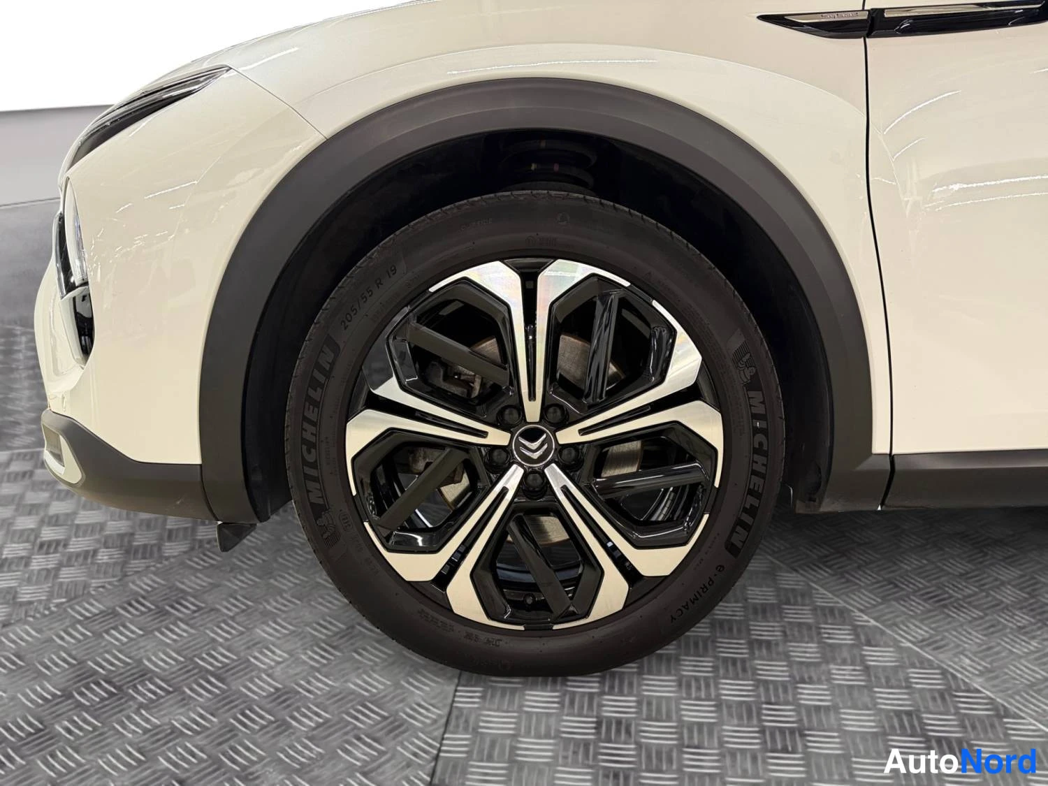 Valkoinen Citroen C5 x 2022, yksityiskohta, kuva 15